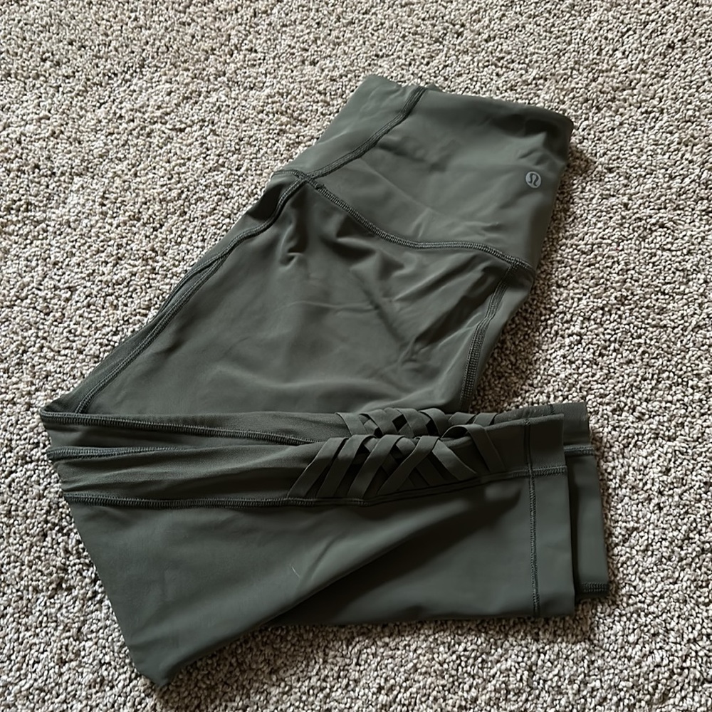 Lululemon mesh luxtreme cropped leggings fatigue green